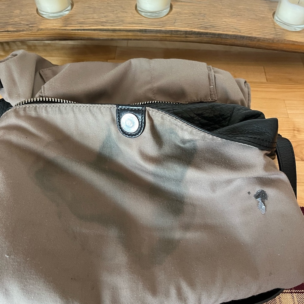 Margot Leather Crossbody Bag - Picture 10 of 11